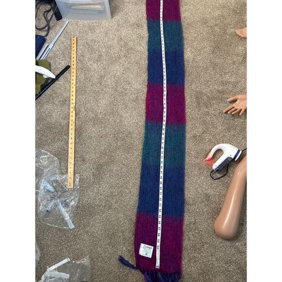 Irish - Donegal Pure New Wool Scarf - Donegal Moss Fleck - Handmade - Ireland - Picture 4 of 5